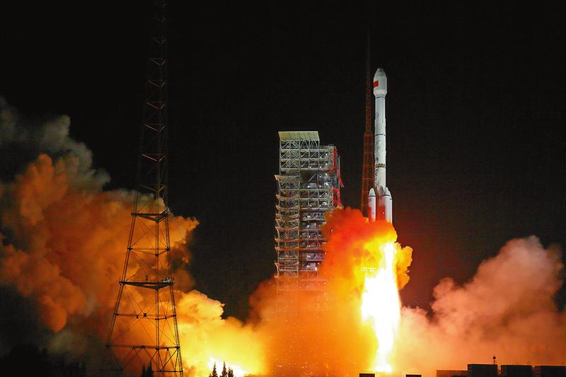 中國北斗步入全球組網新時代 我國“一箭雙星”成功發射北斗三號衛星