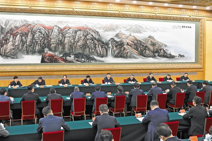 習近平在民營企業座談會上強調  民營經濟發展前景廣闊大有可為 民營企業和民營企業家大顯身手正當其時  李強丁薛祥出席 王滬寧主持